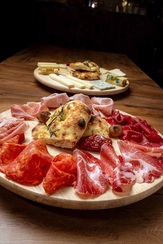 Taglieri di un Carnivoro